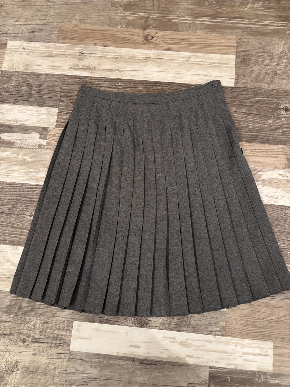 The Limited Gray Pleated A-Line Skirt